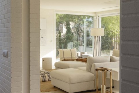 Сasa de 6 dormitorios en venta en Sitges, Barcelona, Cataluña, Spain № 7089 - foto 23