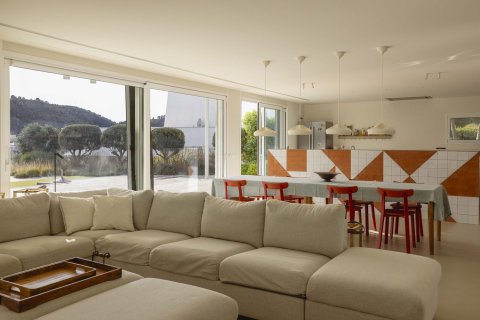 Сasa de 6 dormitorios en venta en Sitges, Barcelona, Cataluña, Spain № 7089 - foto 25