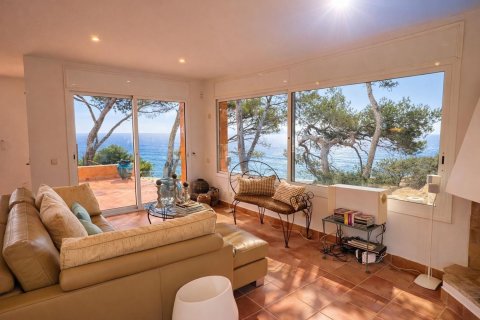 4 bedrooms house for sale in Begur, Girona, Catalonia, Spain № 7088 - photo 2