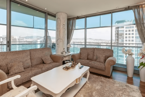 3 bedrooms apartment for sale in Barcelona, Catalonia, Spain № 1143 - photo 11