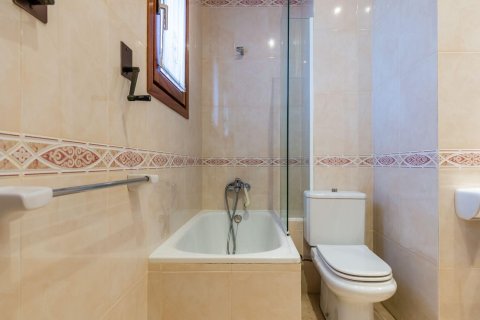 Купить виллу в Серданьола-дель-Вальес, Испания с 7 спален, 806м², № 1137 - фото 20