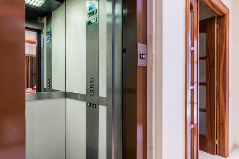 Купить виллу в Серданьола-дель-Вальес, Испания с 7 спален, 806м², № 1137 - фото 17