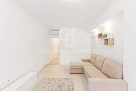 4 bedrooms apartment for sale in Barcelona, Catalonia, Spain № 5445 - photo 3