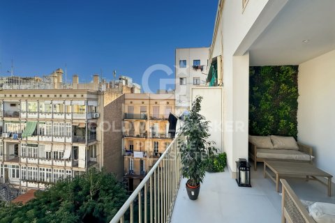 3 bedrooms apartment for sale in Barcelona, Catalonia, Spain № 5442 - photo 16