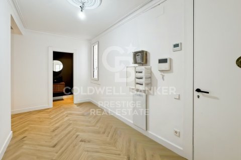 3 bedrooms apartment for sale in Barcelona, Catalonia, Spain № 5442 - photo 20
