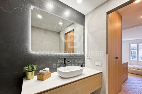 3 bedrooms apartment for sale in Barcelona, Catalonia, Spain № 5442 - photo 18