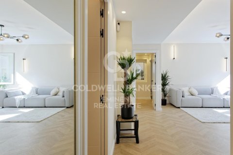 3 bedrooms apartment for sale in Barcelona, Catalonia, Spain № 5441 - photo 9