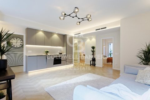 3 bedrooms apartment for sale in Barcelona, Catalonia, Spain № 5441