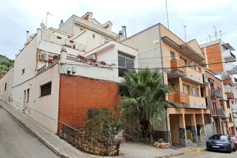 Сasa de 7 dormitorios en venta en Cervelló, Barcelona, Cataluña, Spain № 6992 - foto 2