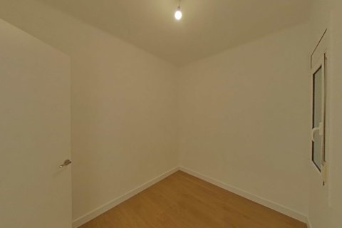 Apartamento de 4 dormitorios en venta en Barcelona, Cataluña, Spain № 6995 - foto 12
