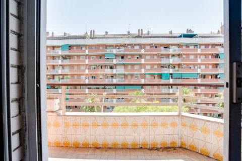 Квартира с 4 спальнями в Орта-Гинардо, Барселона, Каталония, Испания № 2079