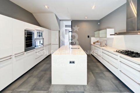 Купить дом в Барселона, Испания с 4 спальни, 434м², № 7830 - фото 9