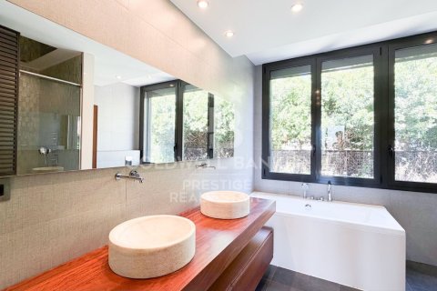 Купить дом в Барселона, Испания с 4 спальни, 434м², № 7830 - фото 4