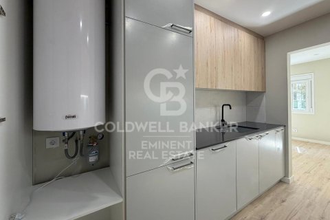 Купить квартиру в Барселона, Испания с 2 спальни, 64м², № 7827 - фото 5