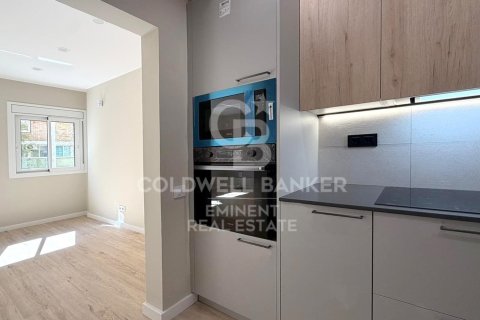 Купить квартиру в Барселона, Испания с 2 спальни, 64м², № 7827 - фото 8