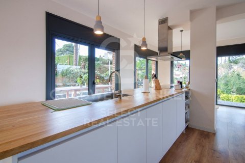 Купить дом в Серданьола-дель-Вальес, Испания с 5 спален, 297м², № 7829 - фото 13