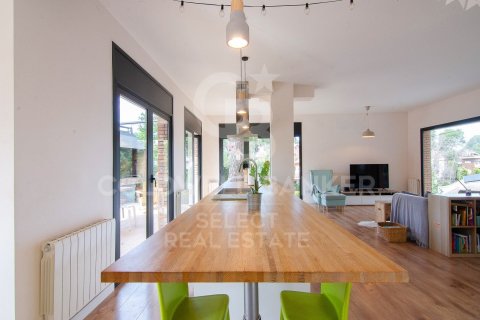 Купить дом в Серданьола-дель-Вальес, Испания с 5 спален, 297м², № 7829 - фото 12