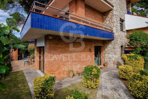 Купить дом в Серданьола-дель-Вальес, Испания с 5 спален, 297м², № 7829 - фото 29