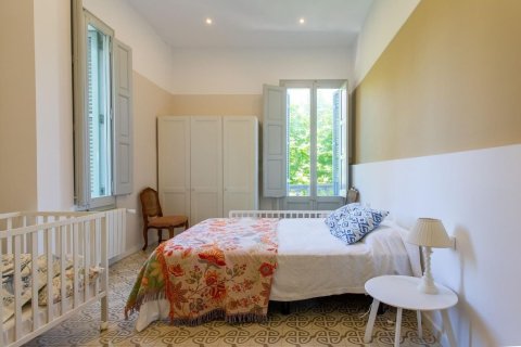 Купить дом в Аргентона, Испания с 6 комнат, № 1336 - фото 14