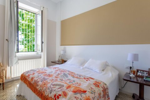 Купить дом в Аргентона, Испания с 6 комнат, № 1336 - фото 8