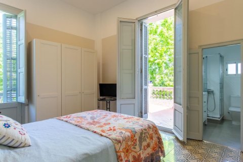 Купить дом в Аргентона, Испания с 6 комнат, № 1336 - фото 15