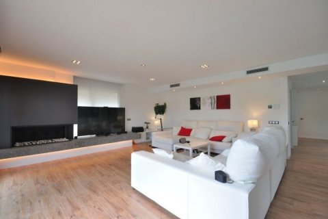 Купить дом в Вальроманес, Испания с 4 комнаты, № 1339 - фото 12