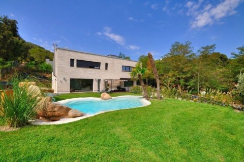 Купить дом в Вальроманес, Испания с 4 комнаты, № 1339 - фото 3