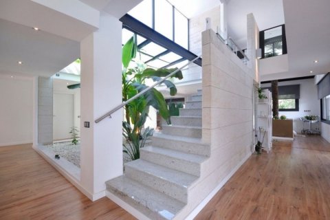 Купить дом в Вальроманес, Испания с 4 комнаты, № 1339 - фото 10