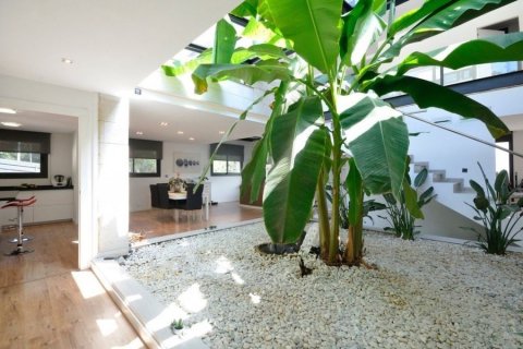 Купить дом в Вальроманес, Испания с 4 комнаты, № 1339 - фото 9