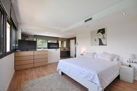 Купить дом в Вальроманес, Испания с 4 комнаты, № 1339 - фото 18