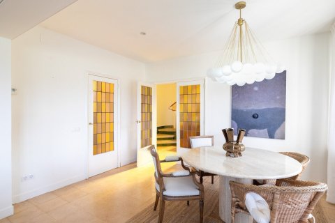 Купить дом в Барселона, Испания с 7 комнат, № 1337 - фото 7