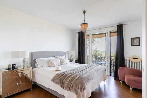 Купить дом в Барселона, Испания с 7 комнат, № 1337 - фото 20