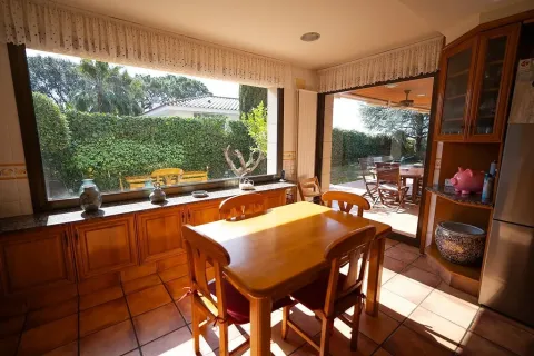 Купить дом в Алелья, Испания с 6 комнат, № 1338 - фото 13