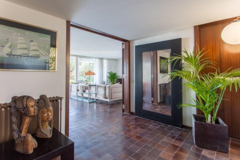 Купить дом в Сан-Андреу-де-Льяванерес, Испания с 7 комнат, 533м², № 1335 - фото 4