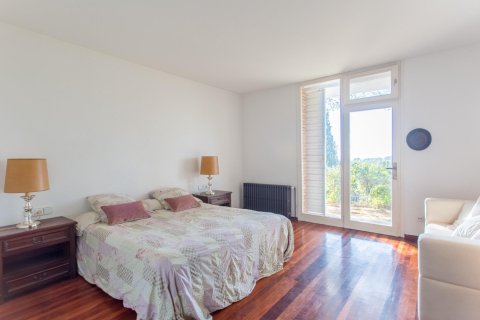 Купить дом в Сан-Андреу-де-Льяванерес, Испания с 7 комнат, 533м², № 1335 - фото 17