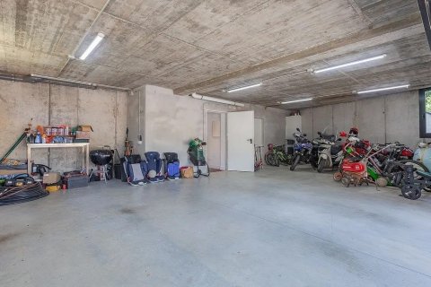 Купить дом в Сан-Кугат-дель-Вальес, Испания с 6 комнат, № 1333 - фото 20