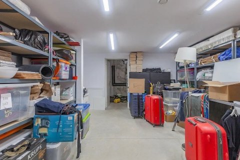 Купить дом в Сан-Кугат-дель-Вальес, Испания с 6 комнат, № 1333 - фото 22