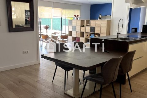 Купить виллу в Кубельес, Испания с 12 комнат, 554м², № 2257 - фото 21