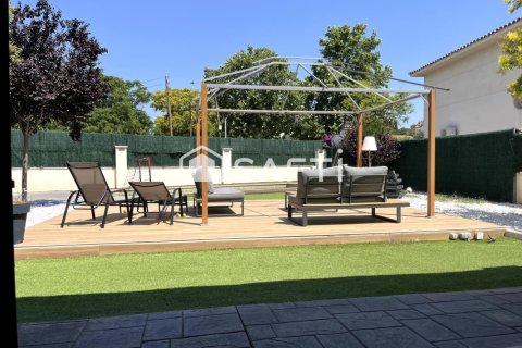 Купить виллу в Кубельес, Испания с 12 комнат, 554м², № 2257 - фото 6