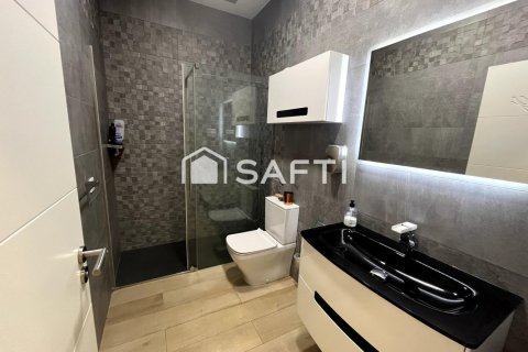 Купить виллу в Кубельес, Испания с 12 комнат, 554м², № 2257 - фото 25