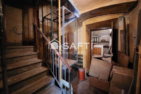 Купить таунхаус в Виланова-и-ла-Желтру, Испания с 6 спален, 352м², № 2256 - фото 16