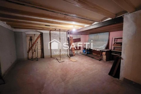 Купить таунхаус в Виланова-и-ла-Желтру, Испания с 6 спален, 352м², № 2256 - фото 18