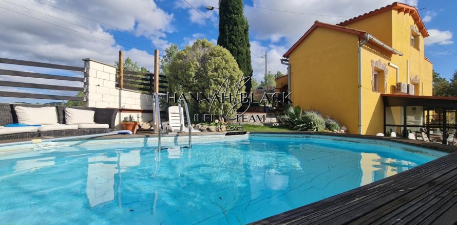 Дом с 2 спальнями в Оливелле, Барселона, Каталония, Испания № 2258