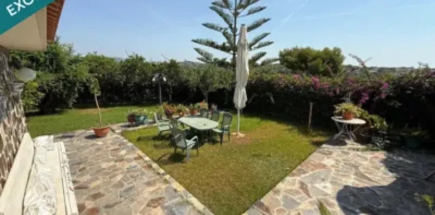 Вилла с 5 спальнями в Кубельесе, Барселона, Каталония, Испания № 2255