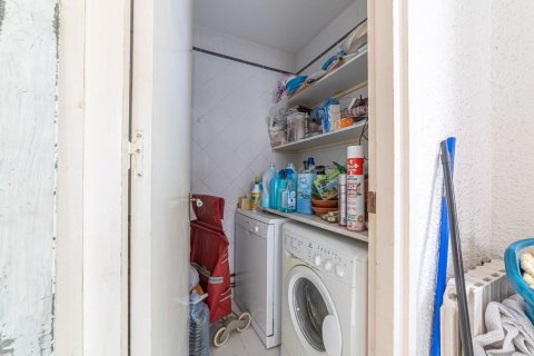 Сasa de 4 dormitorios en venta en Caldes de Malavella, Gerona, Cataluña, Spain № 6803 - foto 18