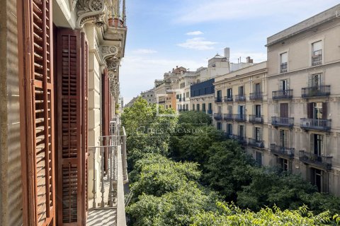 Снять в аренду квартиру в Барселона, Испания с 3 спальни, 205м², № 6808 - фото 5