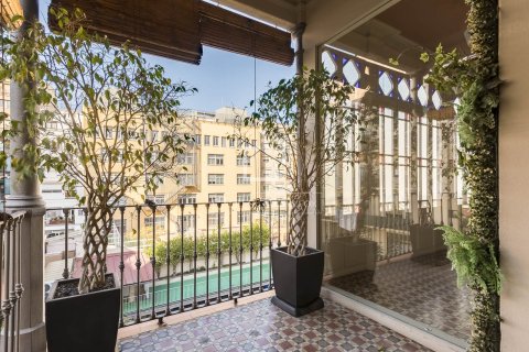 Apartamento de 3 dormitorios en alquiler en Barcelona, Cataluña, Spain № 6808 - foto 10