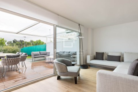 Villa de 6 dormitorios en alquiler en Gavà, Barcelona, Cataluña, Spain № 6809 - foto 13