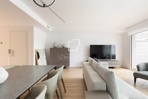 Villa de 6 dormitorios en alquiler en Gavà, Barcelona, Cataluña, Spain № 6809 - foto 9