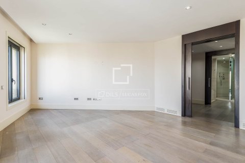 3 chambres apartment à vendre à Barcelona, Catalonia, Spain № 4135 - photo 19